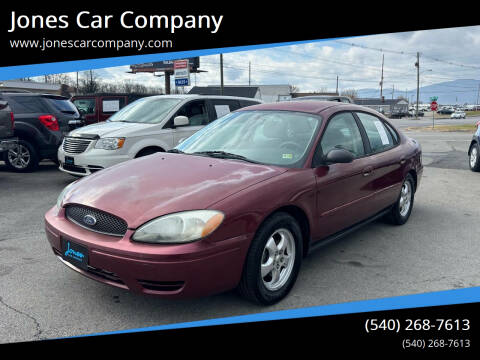 2004 Ford Taurus for sale at Jones Car Company in Salem VA