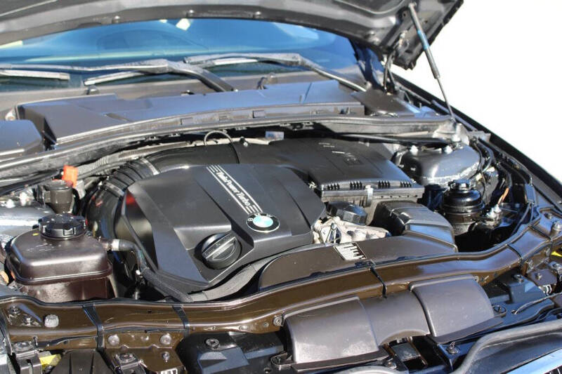 2012 BMW 3 Series 335i