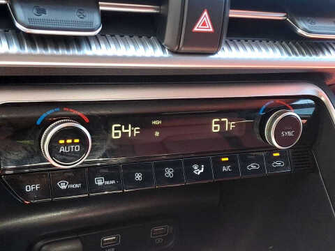 2023 Kia K5