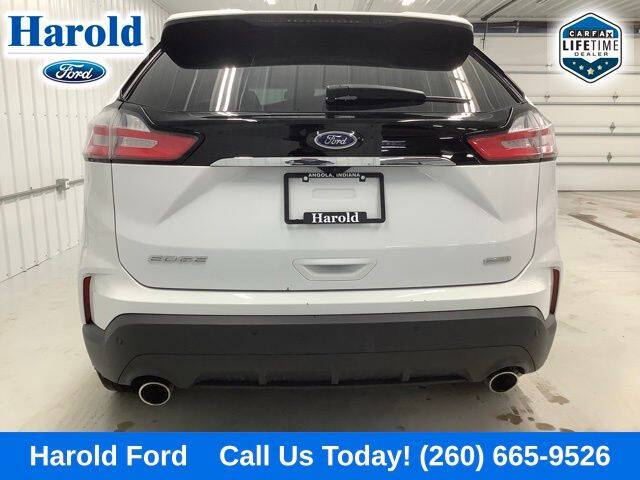 2020 Ford Edge SE