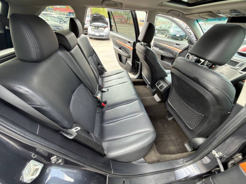 2013 Subaru Outback 2.5i Limited