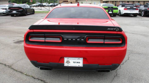 2016 Dodge Challenger SRT Hellcat