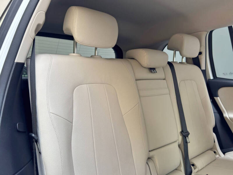 2021 Mercedes-Benz GLB GLB 250