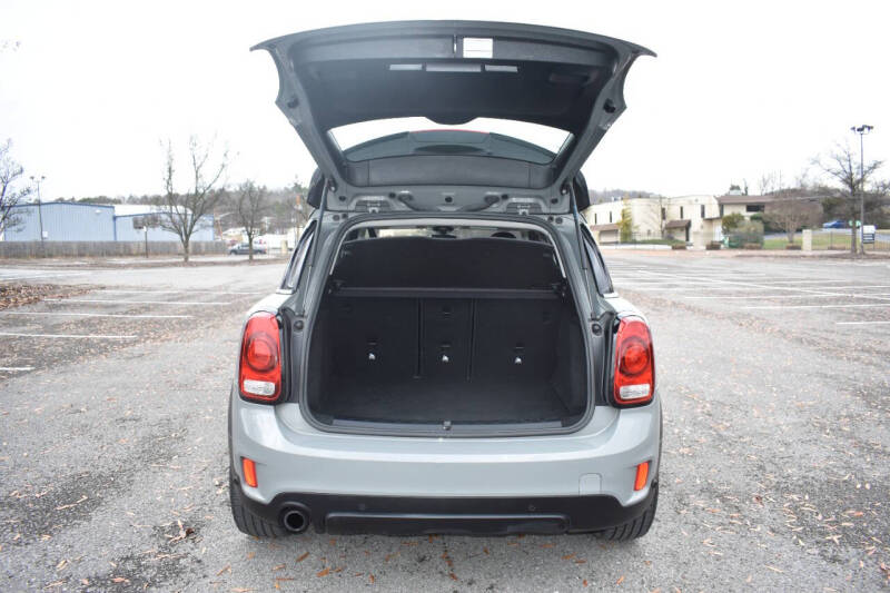 2017 MINI Countryman Base photo 6