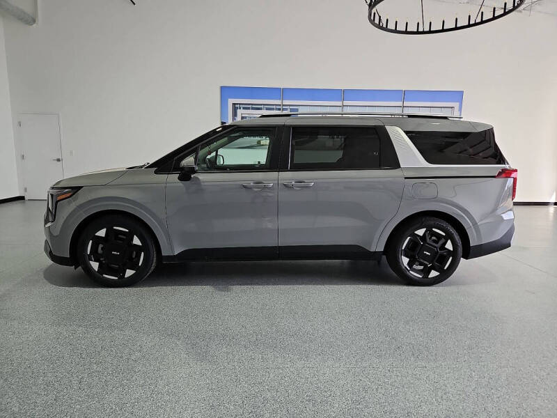 2025 Kia Carnival EX