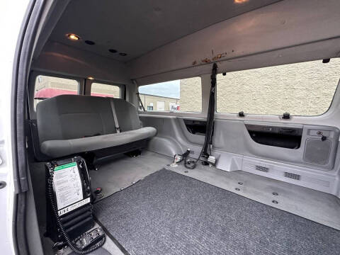 2008 Ford E-Series E-150 XLT