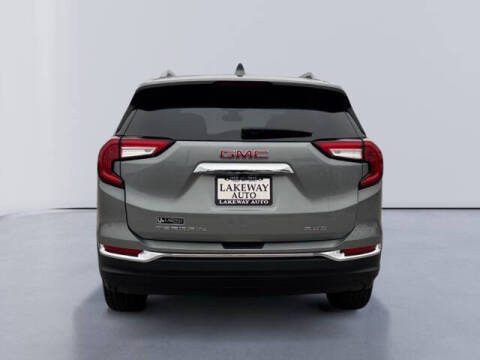 2024 GMC Terrain SLT