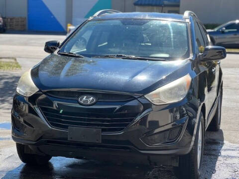 2011 Hyundai Tucson for sale at MIAMI AUTOWISE, LLC. in Miami FL