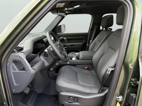 2026 Land Rover Defender 110 P300 S