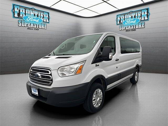 2017 Ford Transit 150 XLT