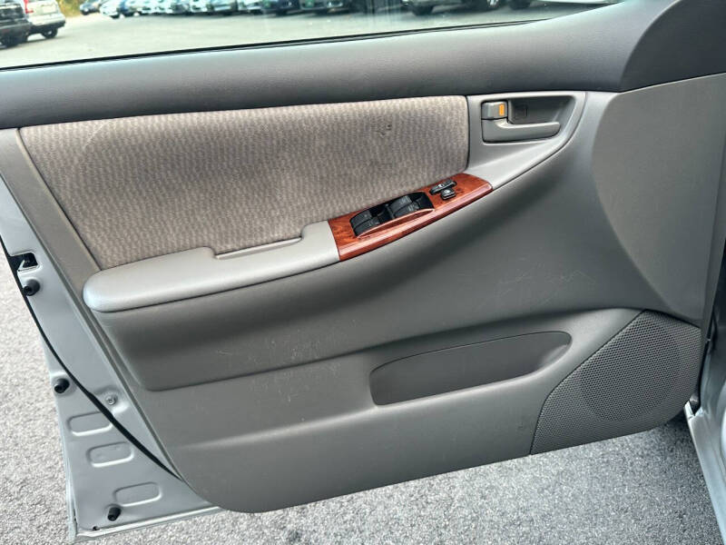 2007 Toyota Corolla LE