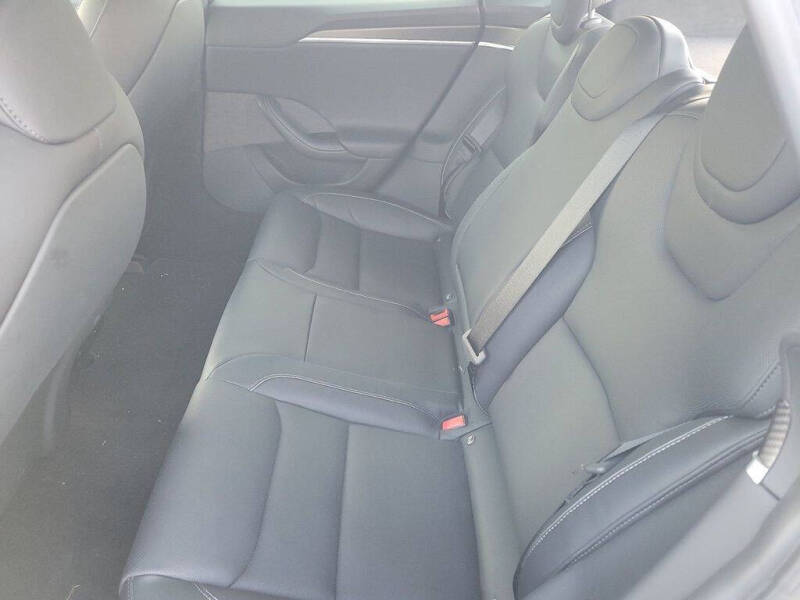 2021 Tesla Model S Plaid