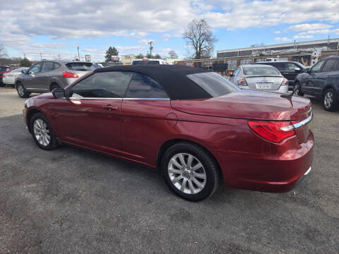 2013 Chrysler 200 Touring