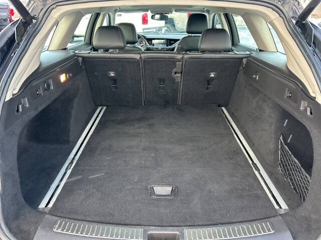 2018 Buick Regal TourX Essence