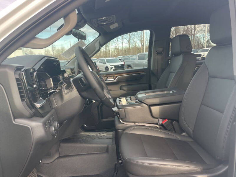 2025 Chevrolet Silverado 1500