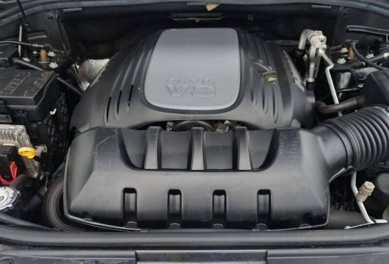 2020 Jeep Grand Cherokee Summit