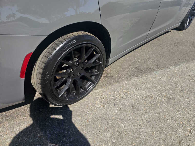 2017 Dodge Charger SE