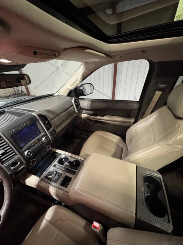 2020 Ford Expedition XLT