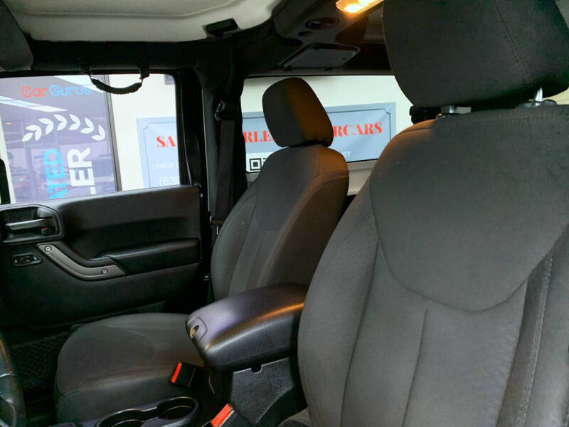 2017 Jeep Wrangler Willys Wheeler