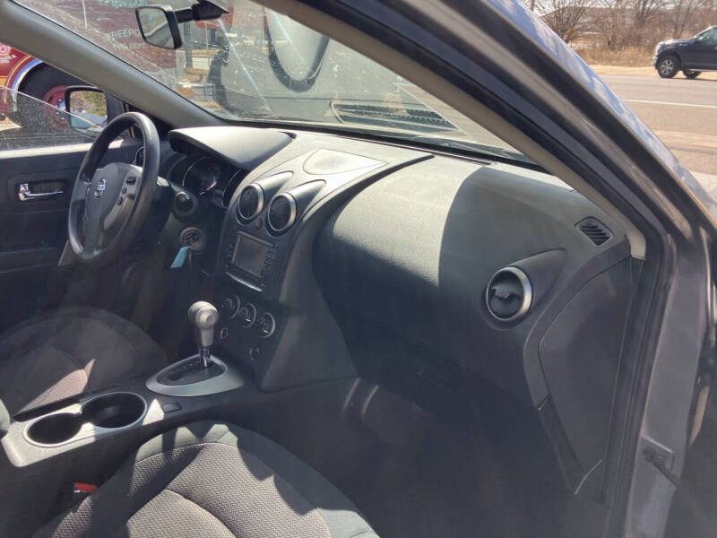 2013 Nissan Rogue SV