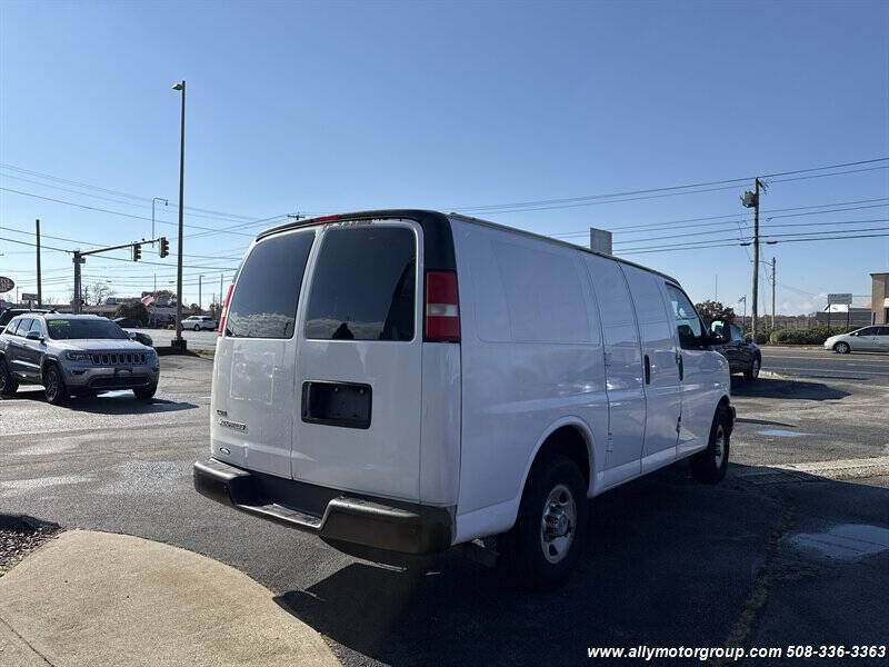 2011 Chevrolet Express 2500