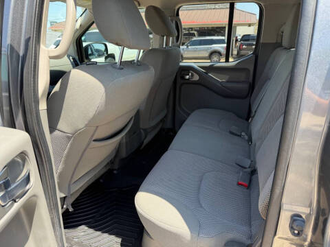 2021 Nissan Frontier SV