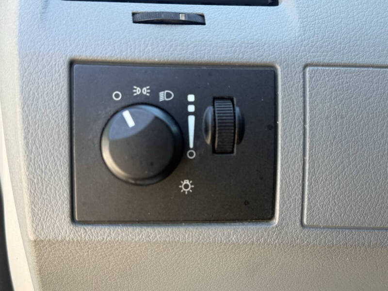 2010 Dodge Grand Caravan SE