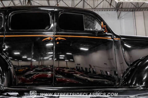 1937 Chrysler Desoto