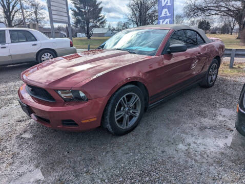 2010 Ford Mustang for sale at AUTO PROS SALES AND SERVICE in Belleville IL