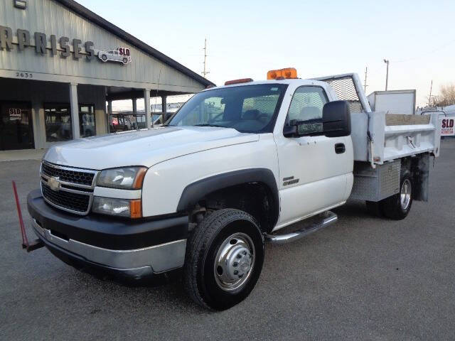 2007 Chevrolet Silverado 3500HD for sale at SLD Enterprises LLC in East Carondelet IL