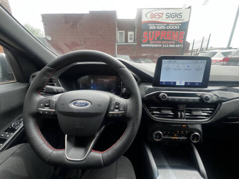 2025 Ford Escape ST-Line Select