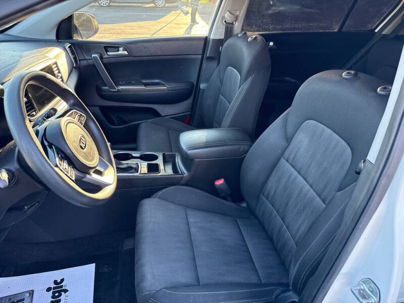 2022 Kia Sportage LX