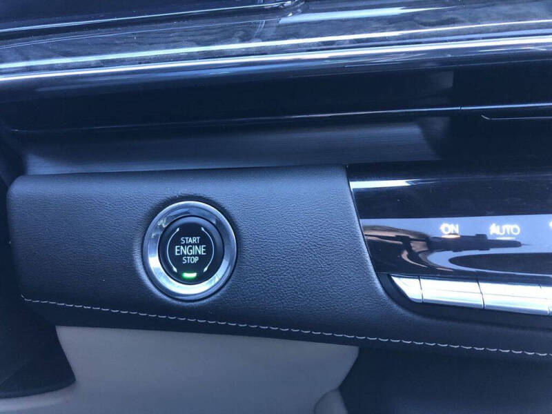 2023 Cadillac Escalade ESV Premium Luxury