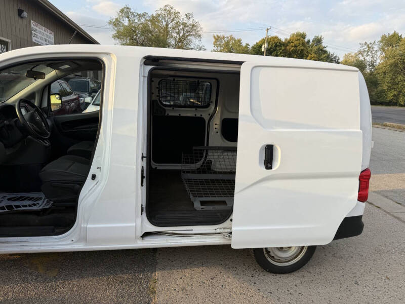2019 Nissan NV200 S