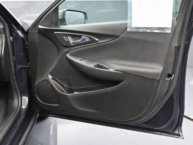 2023 Chevrolet Malibu LS