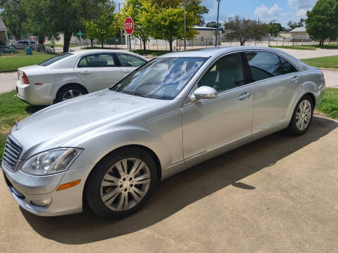 2009 Mercedes-Benz S-Class S 550 4MATIC