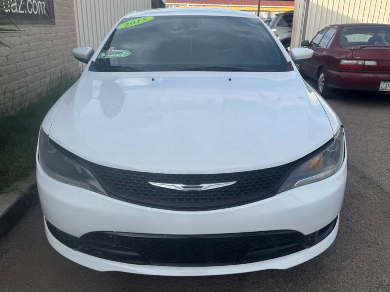 2015 Chrysler 200 S