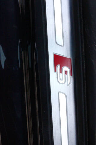 2017 Audi A4 2.0T quattro Premium Plus