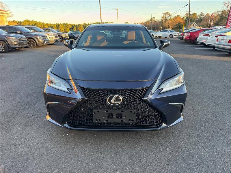 2022 Lexus ES 350