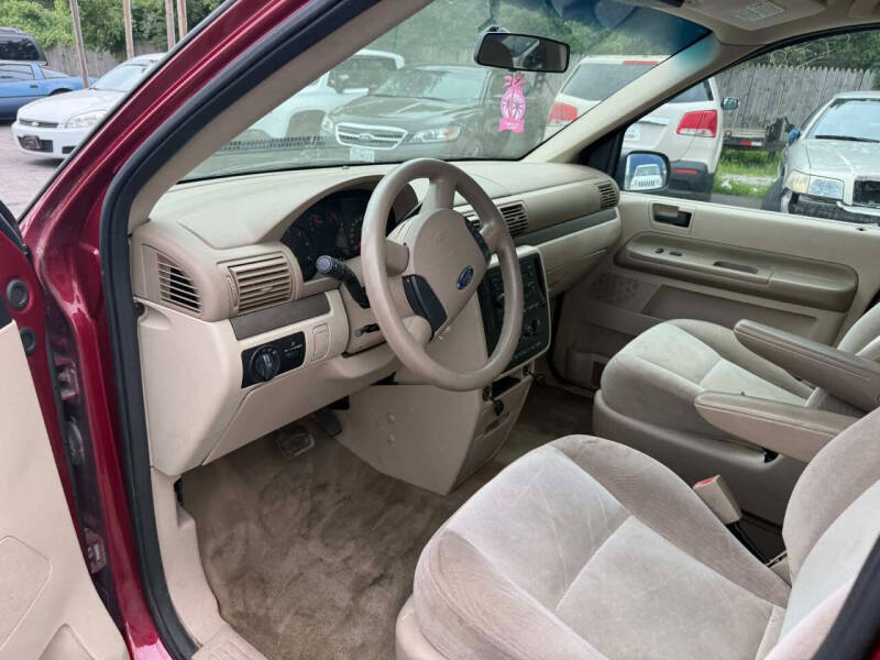 2004 Ford Freestar SES