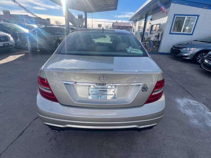 2012 Mercedes-Benz C-Class C 300 Luxury 4MATIC