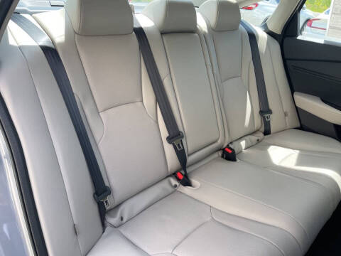 2025 Honda Accord Hybrid Touring