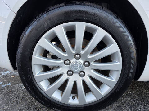 2013 Buick Regal Premium 2