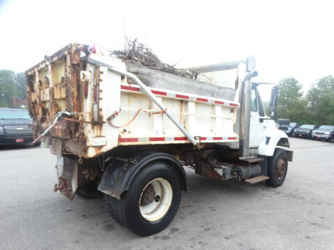 2005 International WorkStar 7400