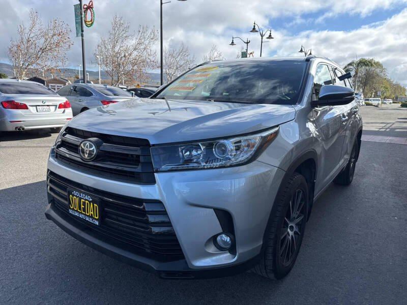 2017 Toyota Highlander SE