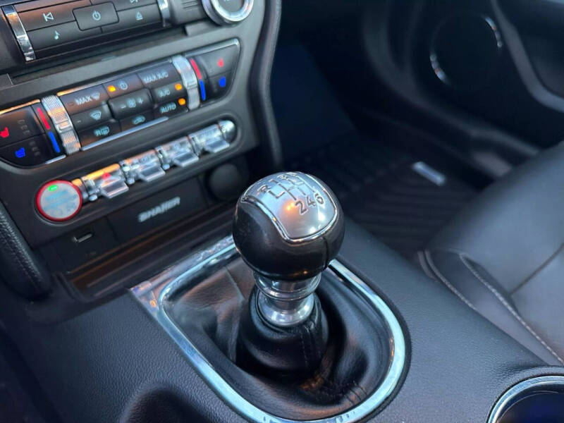 2017 Ford Mustang GT Premium