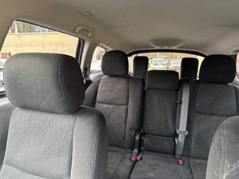 2016 Nissan Pathfinder SV