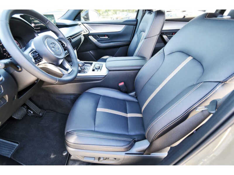 2025 Mazda CX-70 Plug-in Hybrid Premium Plus