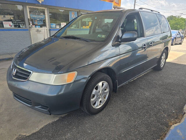 2003 Honda Odyssey for sale at QUEENSGATE AUTO SALES in York, PA