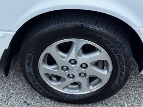 1999 Toyota Camry LE V6